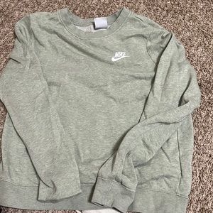 Nike sweat shirt